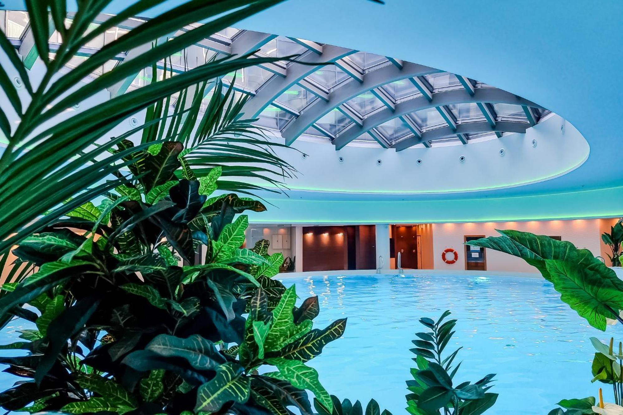Apartment Hanza Tower No 628 - 6th Floor, Balcony, Swimming Pool Szczecin