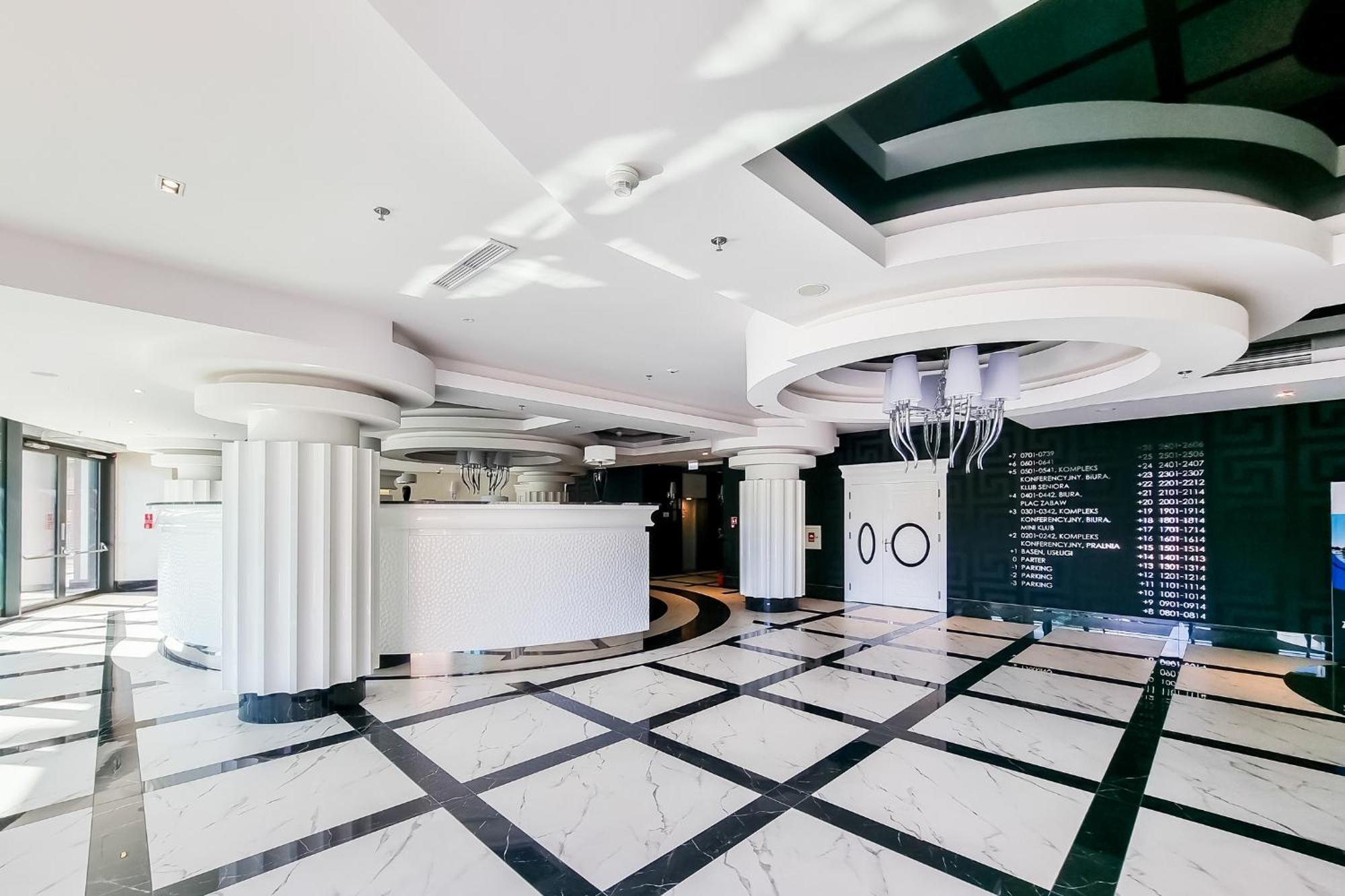 Apartment Hanza Tower No 628 - 6th Floor, Balcony, Swimming Pool *