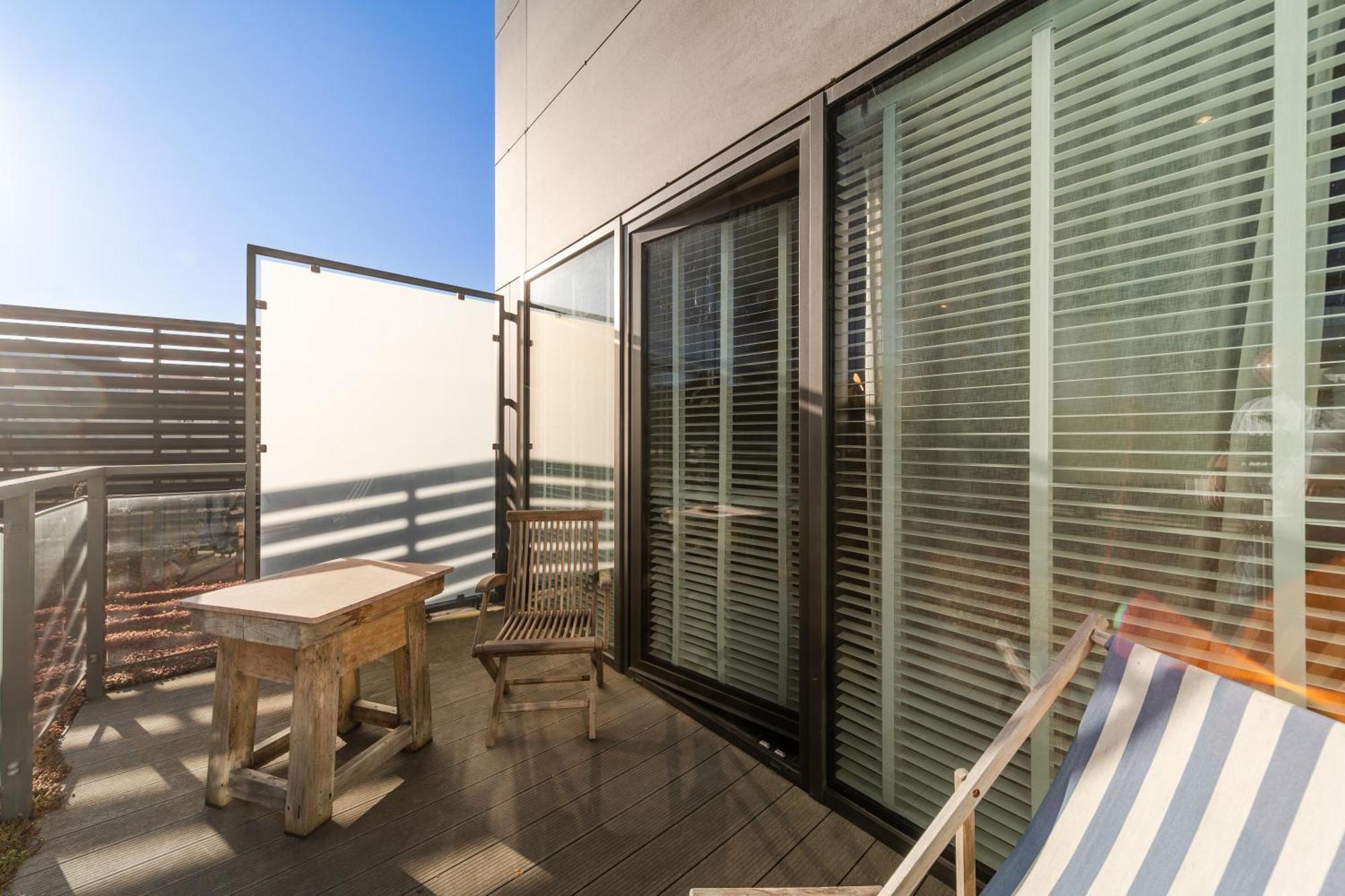 Apartment Hanza Tower No 628 - 6th Floor, Balcony, Swimming Pool