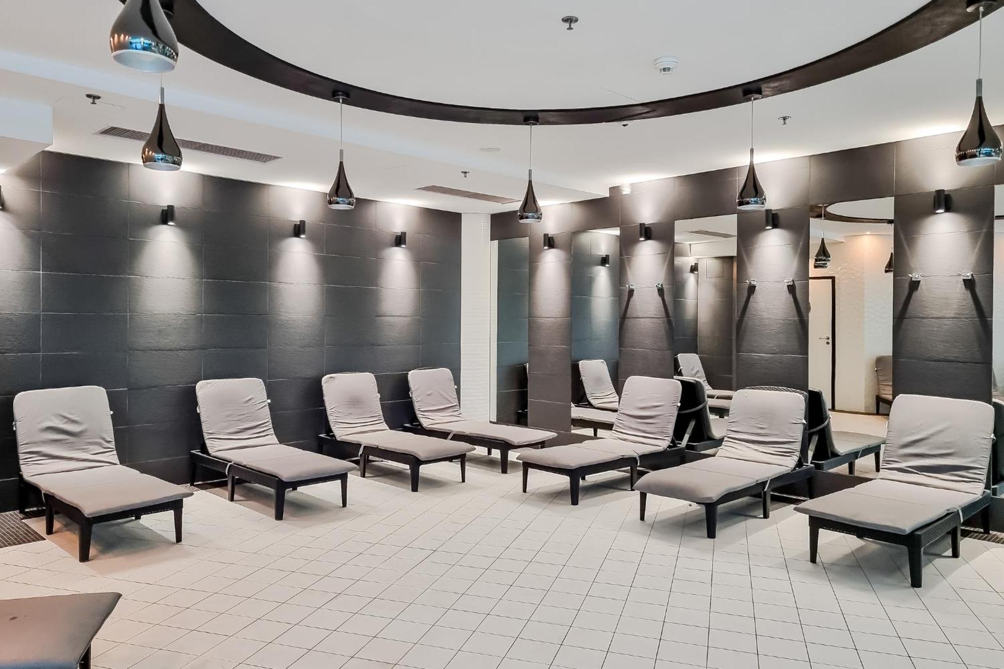 Apartment Hanza Tower No 628 - 6th Floor, Balcony, Swimming Pool Szczecin